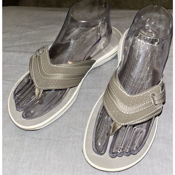 Clarks Cloudsteppers Womens Sandals Soft Comfortable Size 8M‎ US Gray - Picture 1 of 13